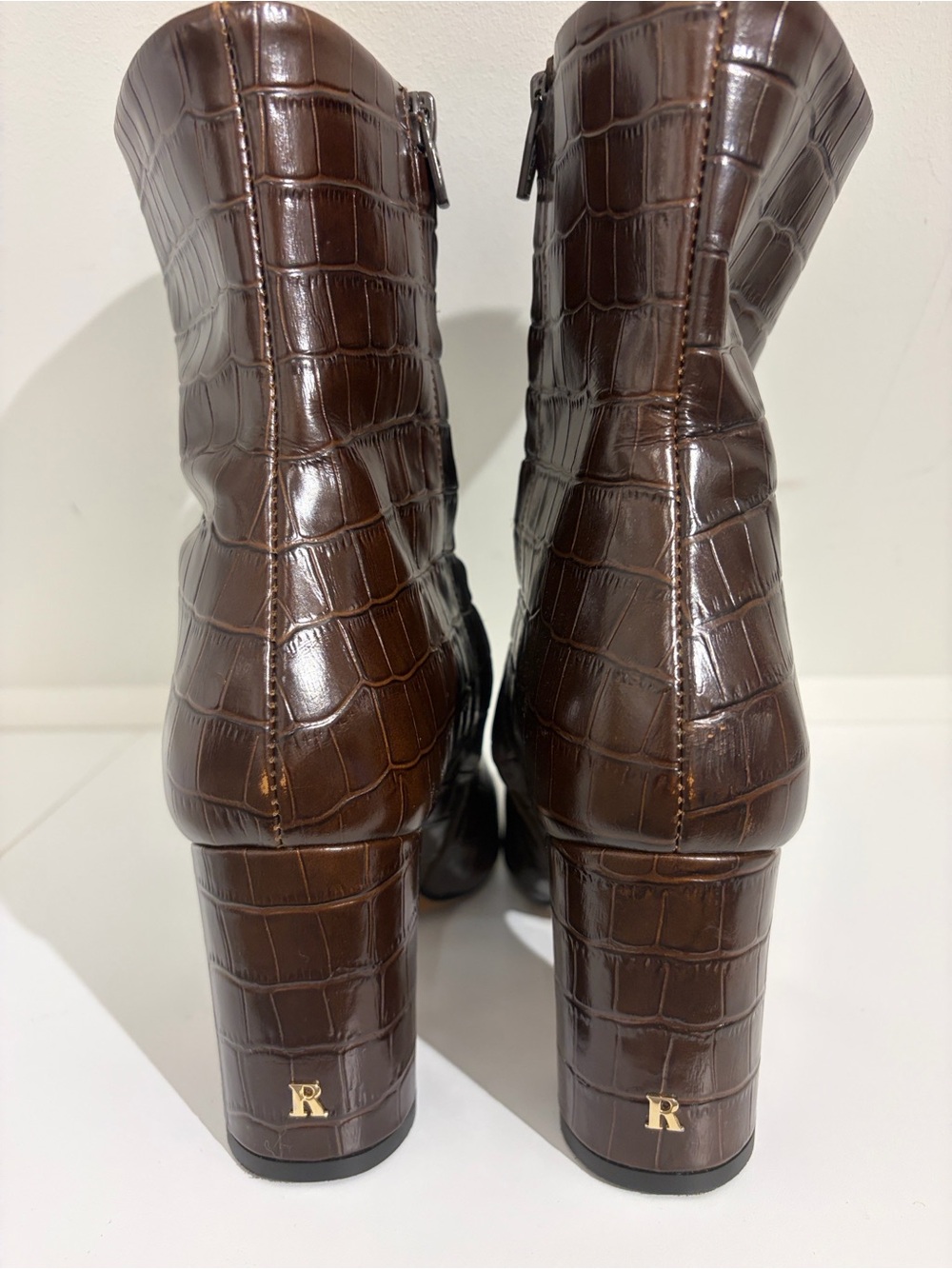 Rouje Size 39 Faux Croc Brown Ankle Boot. Fits 8.5 comfortably.